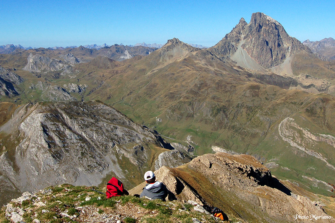 Randonnée Pic de Peyrelue 2441m