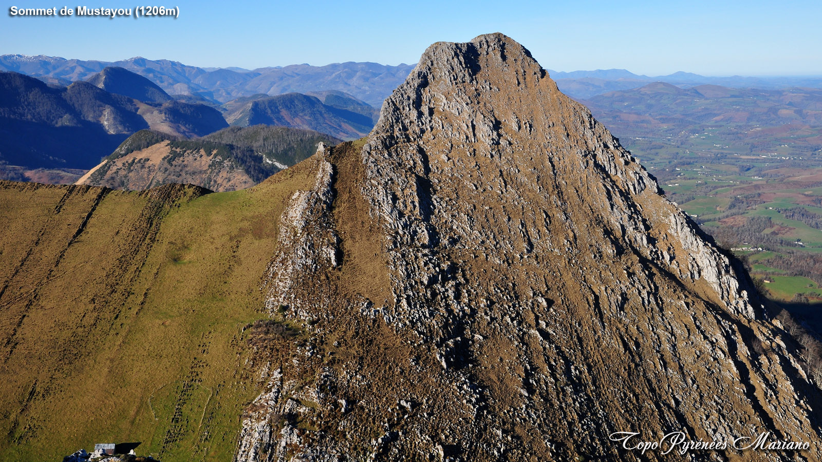 Randonnée sommet de Mustayou (1206m) depuis le col de Boucoig