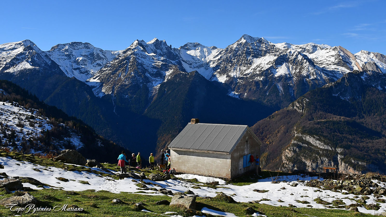 Randonnée Signal du Gourzy (1826m) par la cabane Lacarret (1533m)