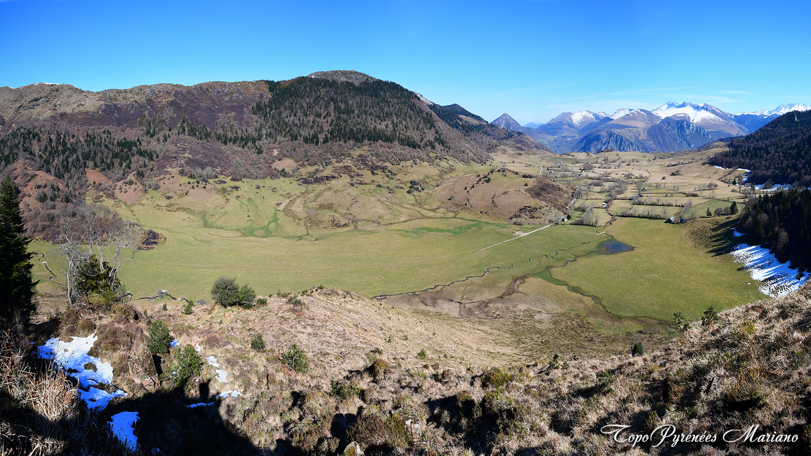 Randonnée Tour du Bénou (1067m)