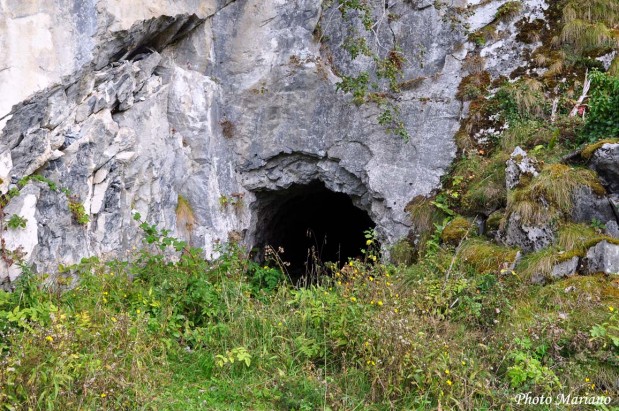 Grotte-Eaux-Chaudes-Sentier-des-Fenetres_099