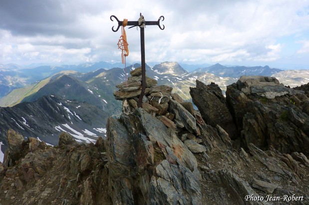 Les-Cairns-de-nos-Pyrenees_ 135