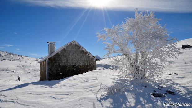 Fond-d-Ecran-Raquettes-Cabane-de-Castillou_003