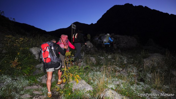 Randonnee-Pic-des-Posets-3369m_011
