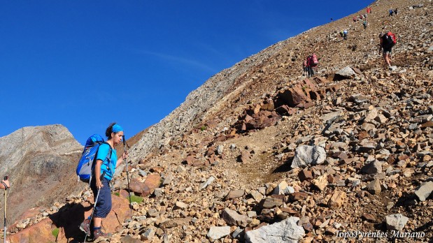 Randonnee-Pic-des-Posets-3369m_067