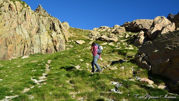 Escalade-Petit-Pic-d-Ossau-2807m_017