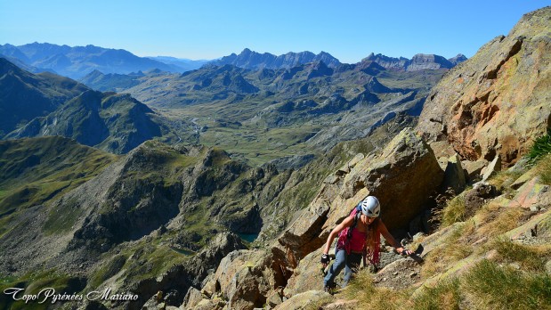 Escalade-Petit-Pic-d-Ossau-2807m_069