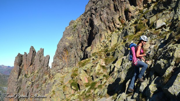 Escalade-Petit-Pic-d-Ossau-2807m_079
