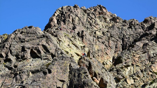Escalade-Petit-Pic-d-Ossau-2807m_081