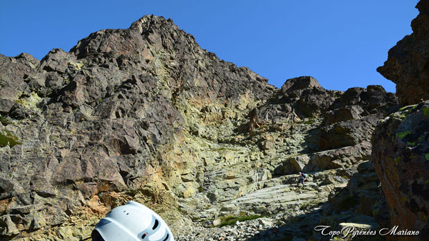 Escalade-Petit-Pic-d-Ossau-2807m_105