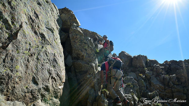Escalade-Petit-Pic-d-Ossau-2807m_110