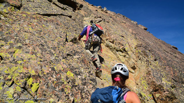 Escalade-Petit-Pic-d-Ossau-2807m_139