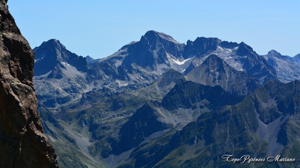 Escalade-Petit-Pic-d-Ossau-2807m_156