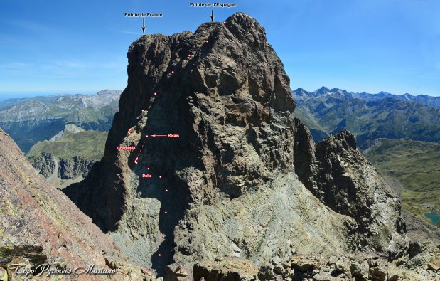Escalade-Petit-Pic-d-Ossau-2807m_163