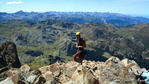 Escalade-Traversee-petit-Pic-Grand-Pic-du-Midi-d-Ossau_141