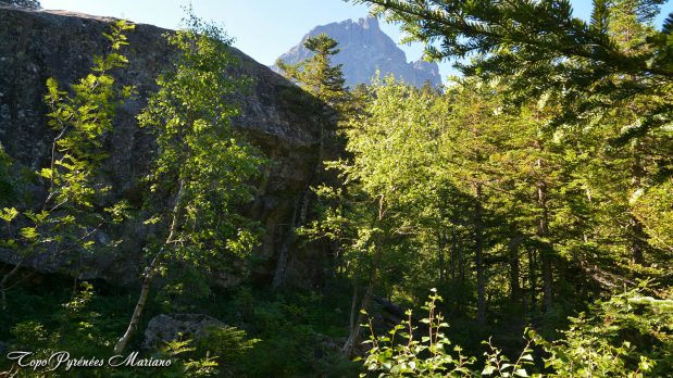 Randonnee-Cirque-et-Breche-de-Moundelhs_011