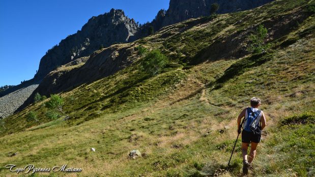 Randonnee-Cirque-et-Breche-de-Moundelhs_026