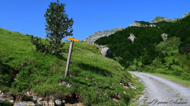 Randonnee-Lac-Puits-d-Arious_006