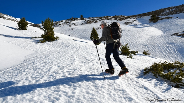 Sortie-hivernale-Pena-Blanca-gruta-Helada-Lecherines_034