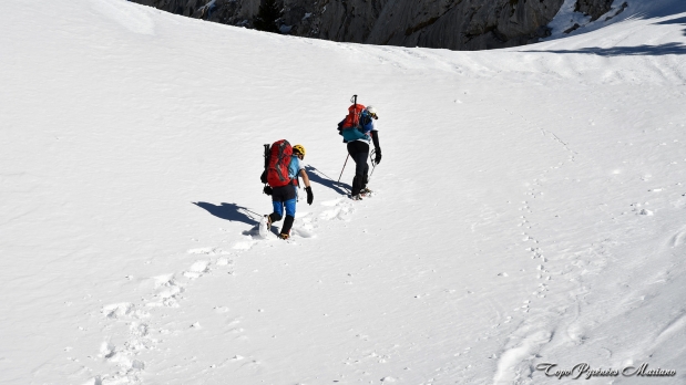 Sortie-hivernale-Pena-Blanca-gruta-Helada-Lecherines_043